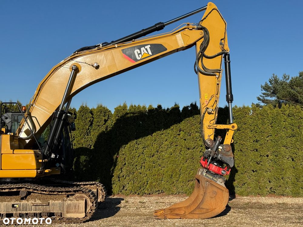 Caterpillar 330 FL - 11
