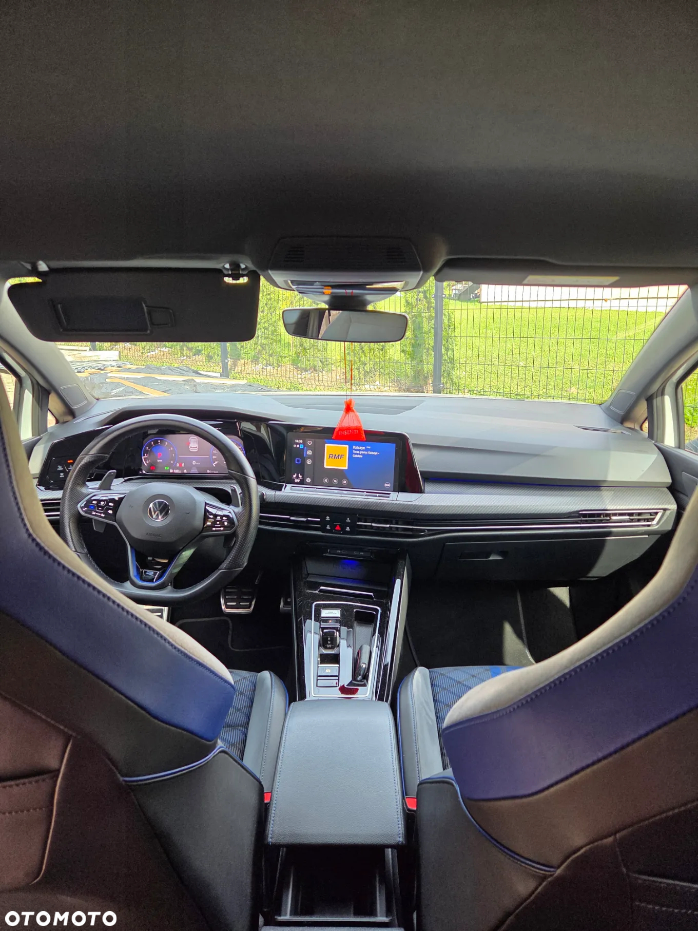 Volkswagen Golf VIII 2.0 TSI 4Motion R DSG - 21