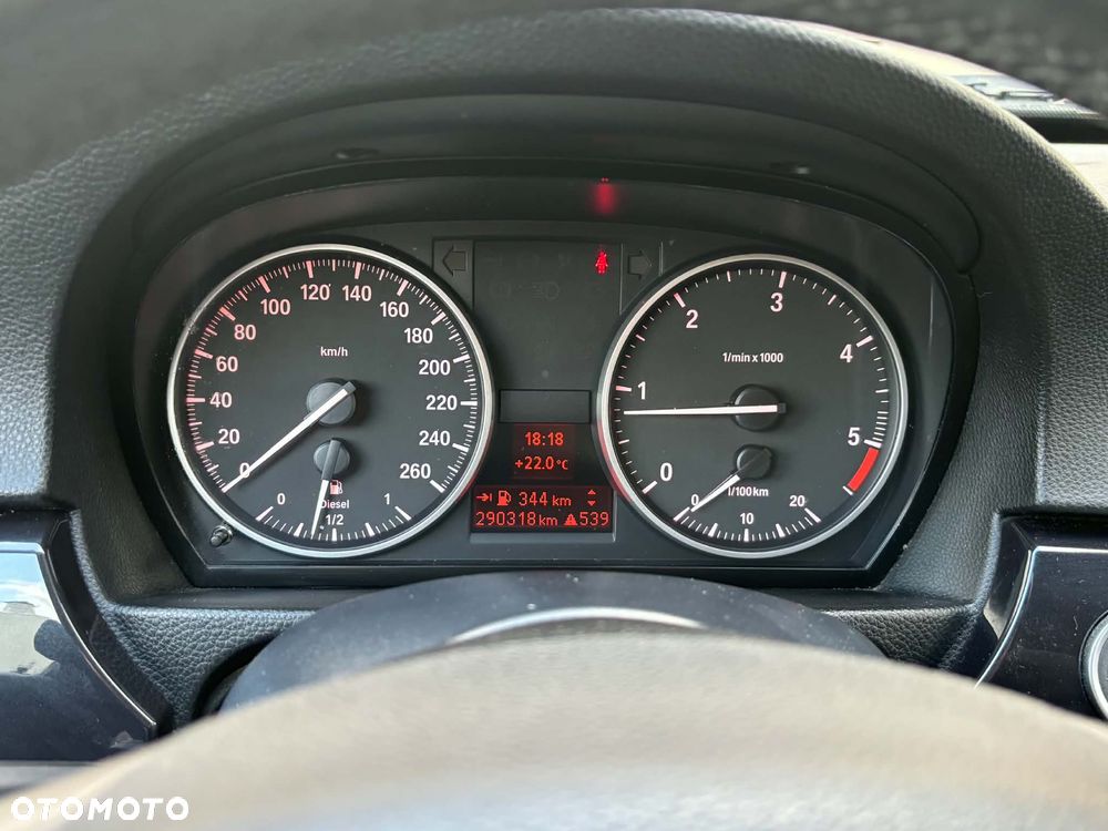 BMW Seria 3 320d - 8