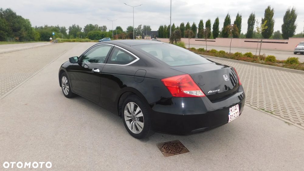 Honda Accord 2.4 LX - 10