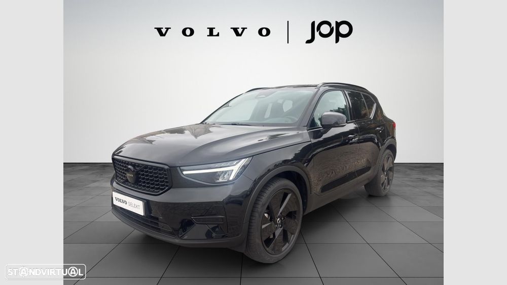 Volvo XC 40 2.0 B3 Black Edition - 2