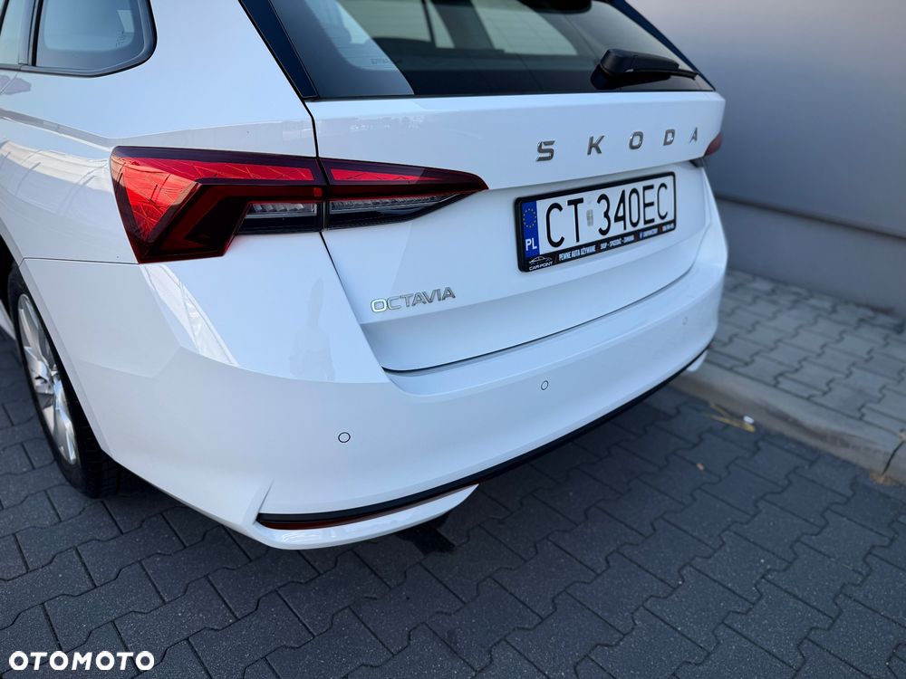 Skoda Octavia 1.5 TSI Essence - 29