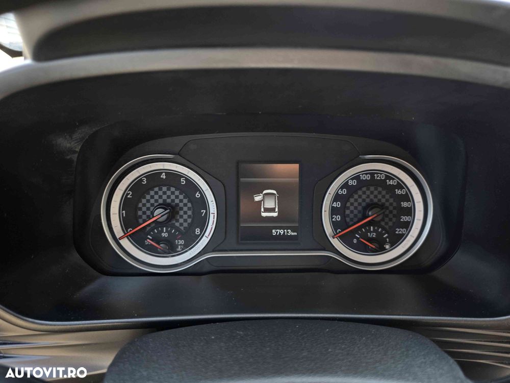 Hyundai i20 - 11
