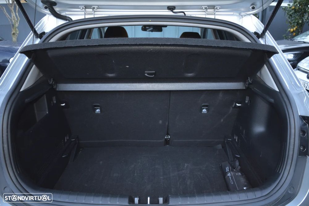 Kia Stonic 1.0 T-GDI Drive - 17