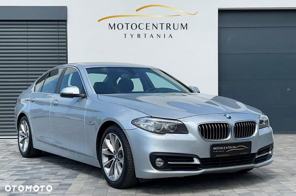 BMW Seria 5 528i xDrive