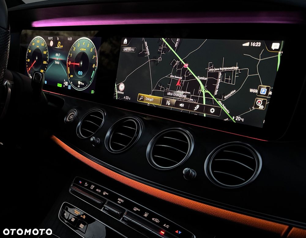 Mercedes-Benz Klasa E 300 AMG - 15