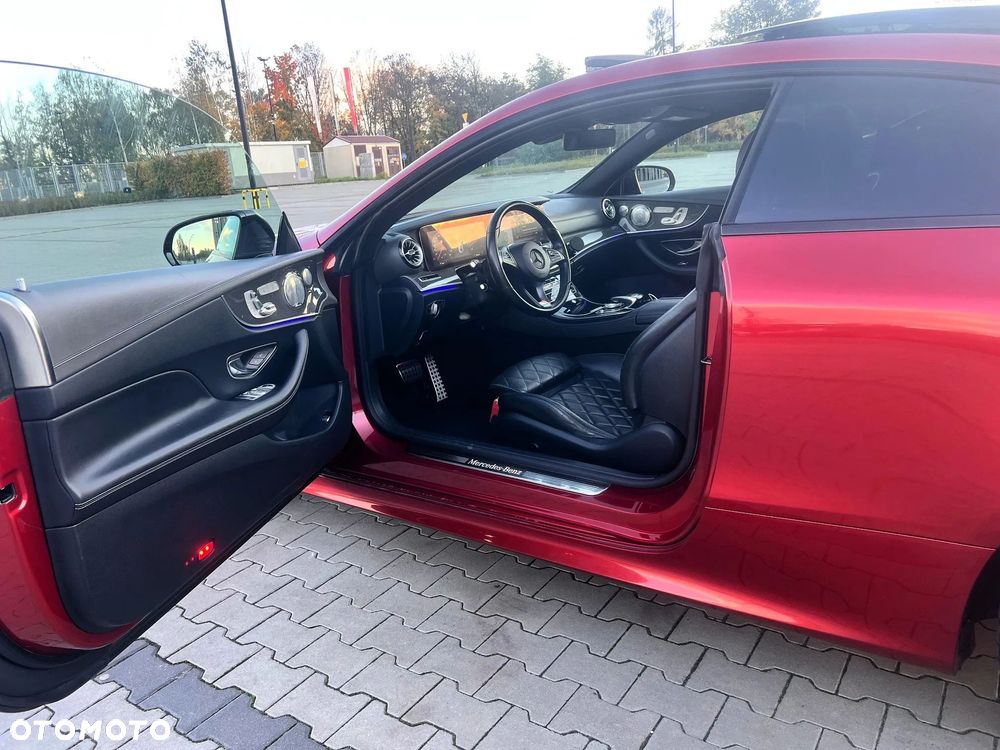 Mercedes-Benz Klasa E 400 Coupe 4-Matic 9G-TRONIC - 10