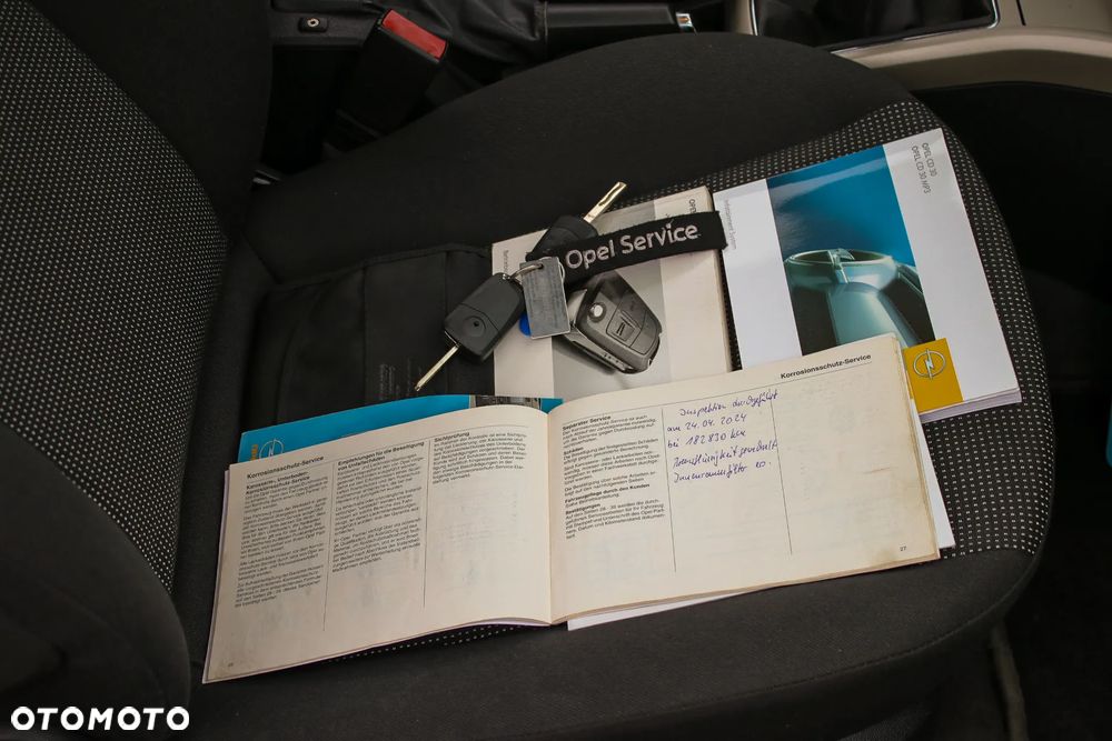 Opel Astra 1.6 Endless Summer - 38