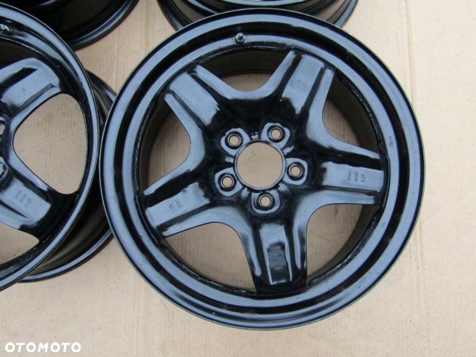 4x Felgi 17 Opel Astra J IV (diesel) Zafira C Insignia B II 7j 5x115 ET44 - 9