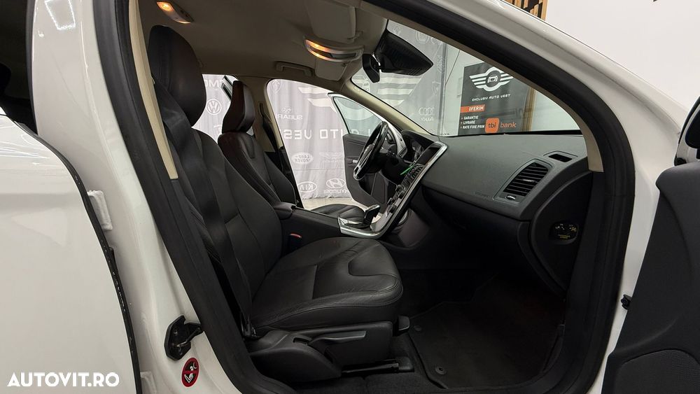 Volvo XC 60 D5 AWD Aut. Summum - 18