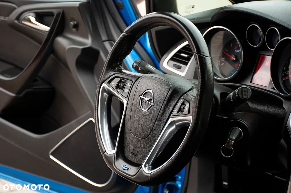 Opel Astra OPC EU6 - 10