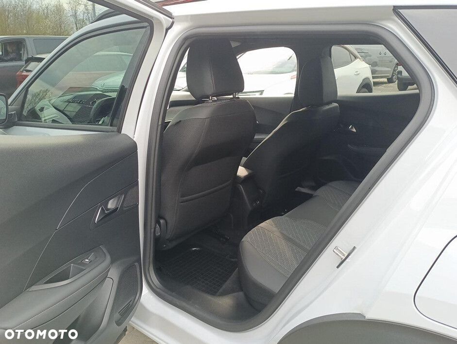 Peugeot 2008 1.2 PureTech Allure Pack S&S EAT8 - 6