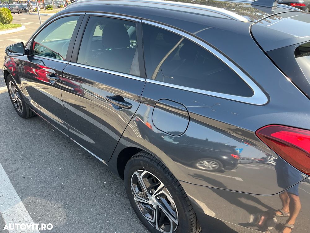 Hyundai i30 - 10