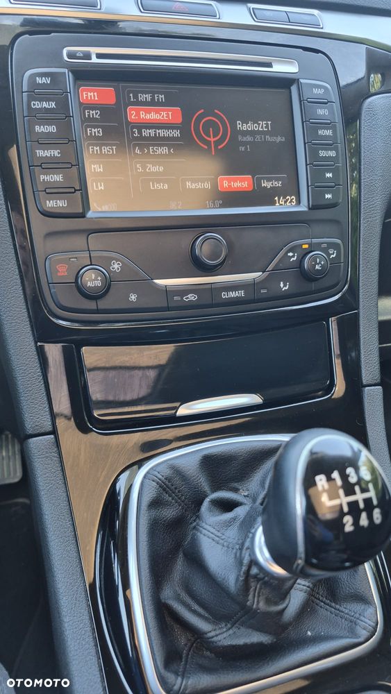 Ford S-Max 2.0 TDCi DPF Titanium - 6