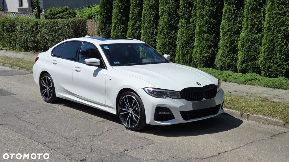 BMW Seria 3 330e M Sport sport - 2