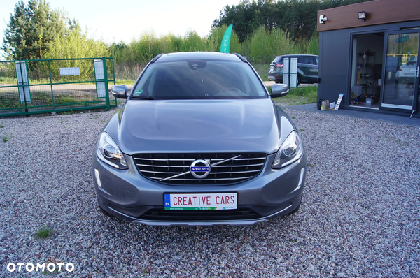 Volvo XC 60 D5 AWD Momentum