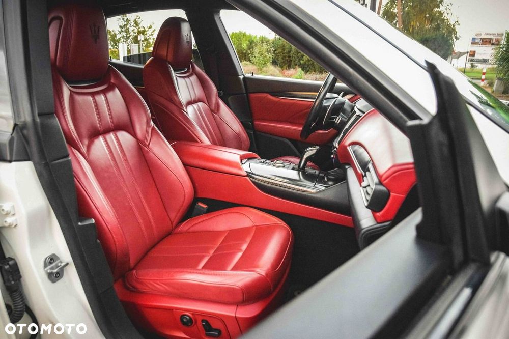 Maserati Levante Q4 GranSport - 29