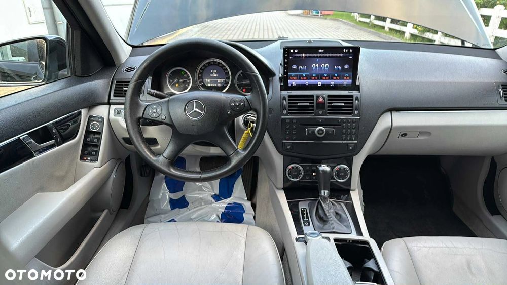 Mercedes-Benz Klasa C 200 T CDI DPF Automatik BlueEFFICIENCY - 11
