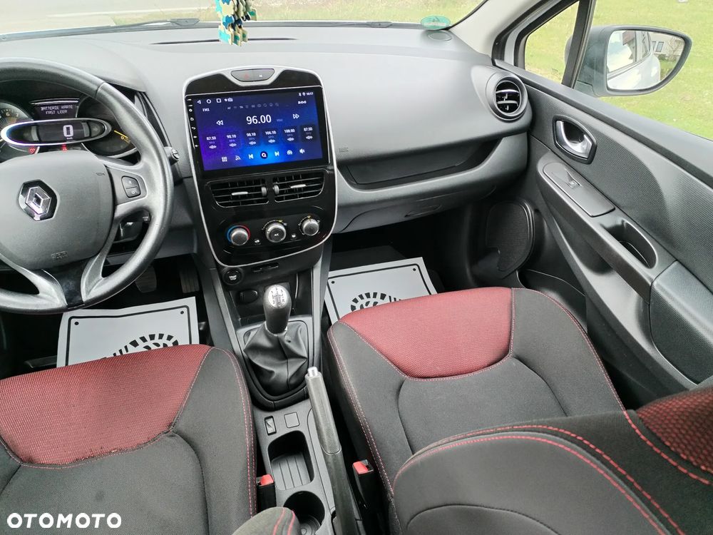 Renault Clio - 29