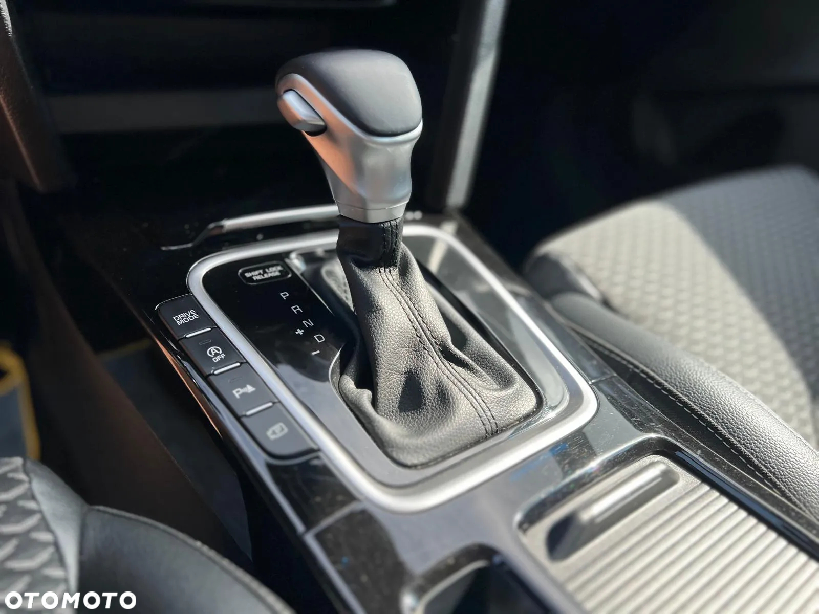 Kia XCeed 1.6 CRDi DCT7 LAUNCH EDITION - 13
