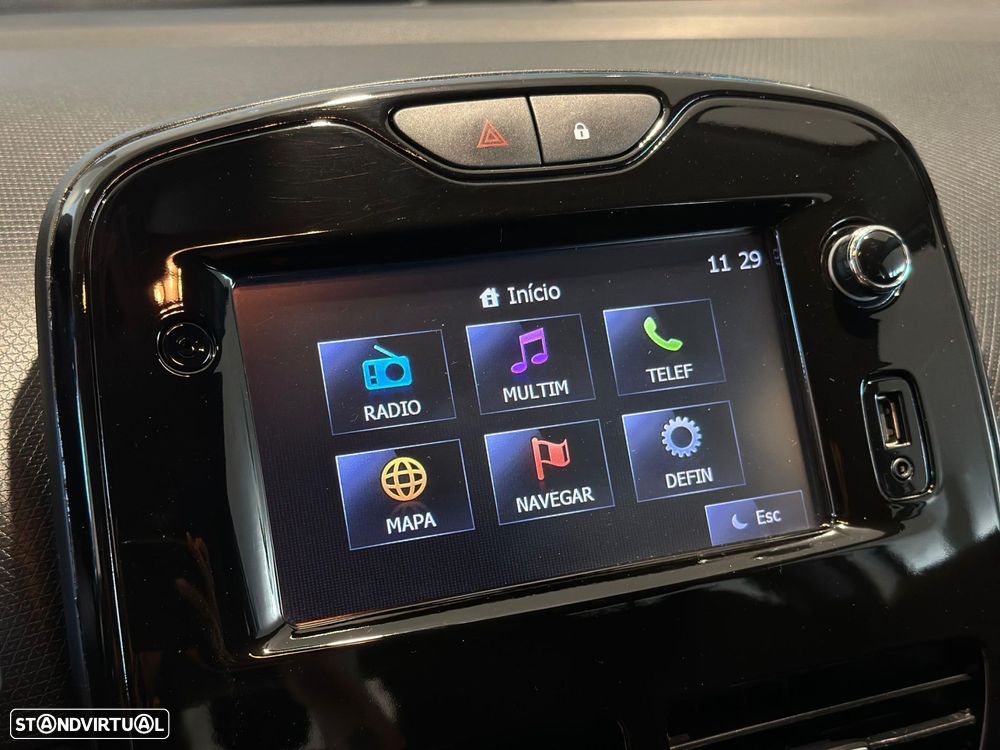 Renault Clio 0.9 TCE Dynamique S - 15