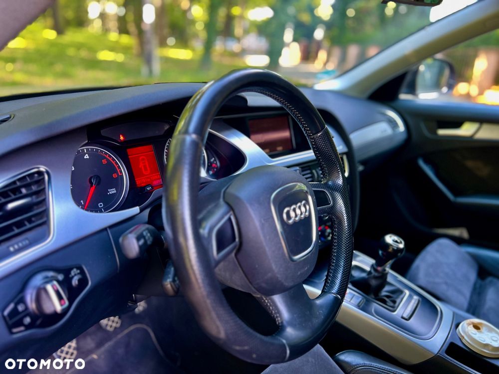 Audi A4 Avant 2.0 TDI Quattro - 18