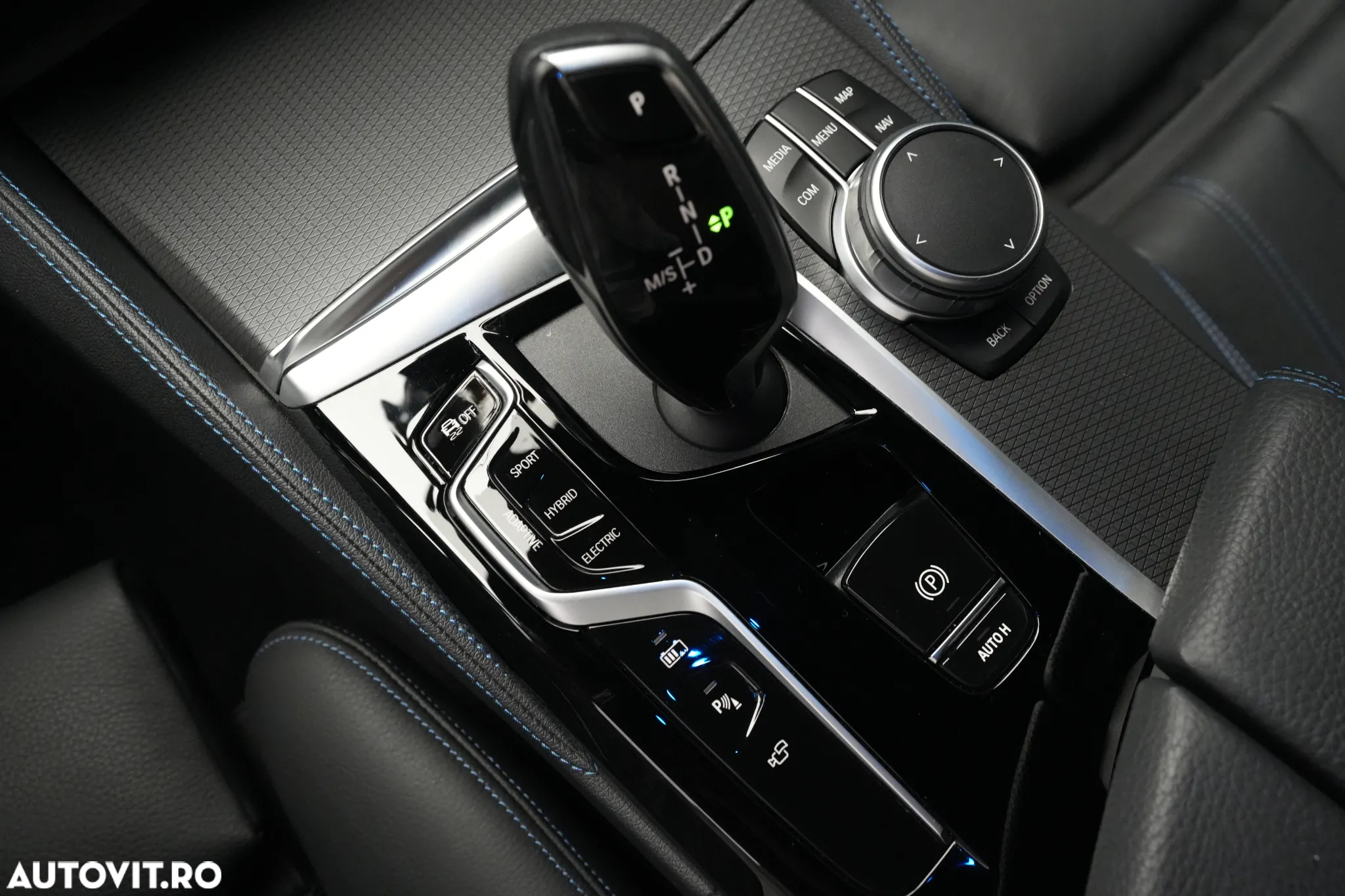 BMW Seria 5 545e xDrive AT PHEV - 23
