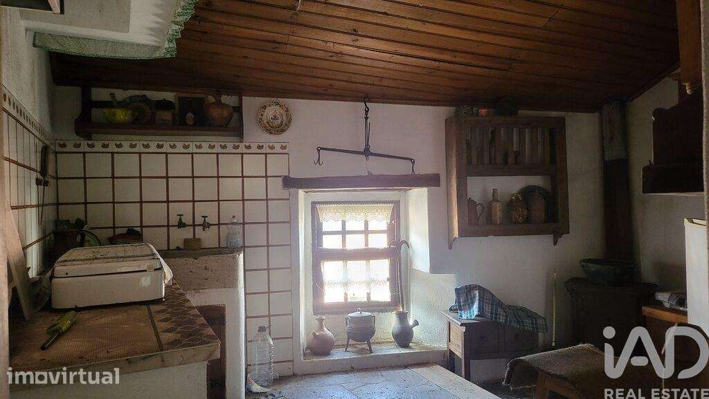 Casa de Campo em Cerdeira e Moura da Serra de 30 m2 - Grande imagem: 3/13