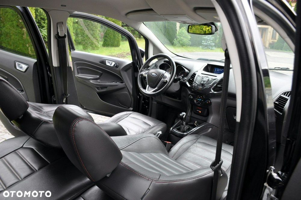 Ford EcoSport - 24