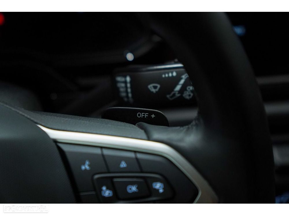 VW Polo 1.0 TSI Urban DSG - 28