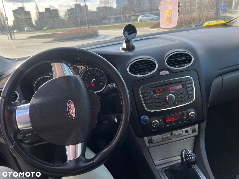 Ford Focus 1.8 TDCi Amber X - 22