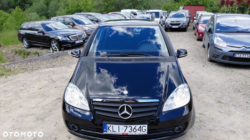 Mercedes-Benz Klasa A 160 BlueEFFICIENCY Elegance - 2