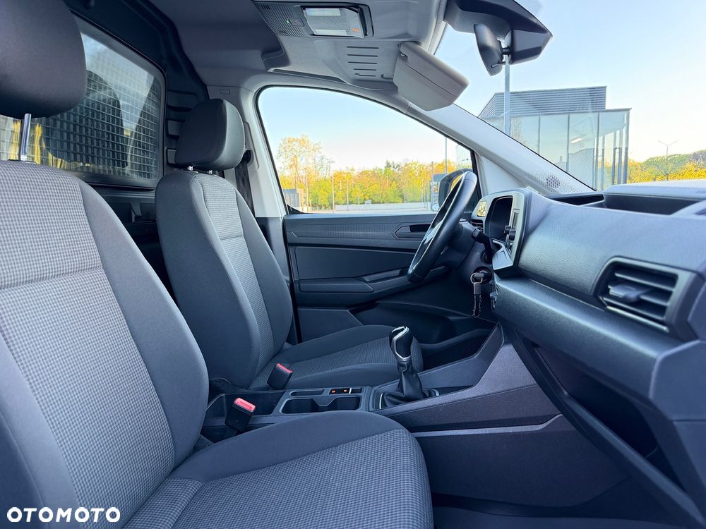 Volkswagen Caddy - 24