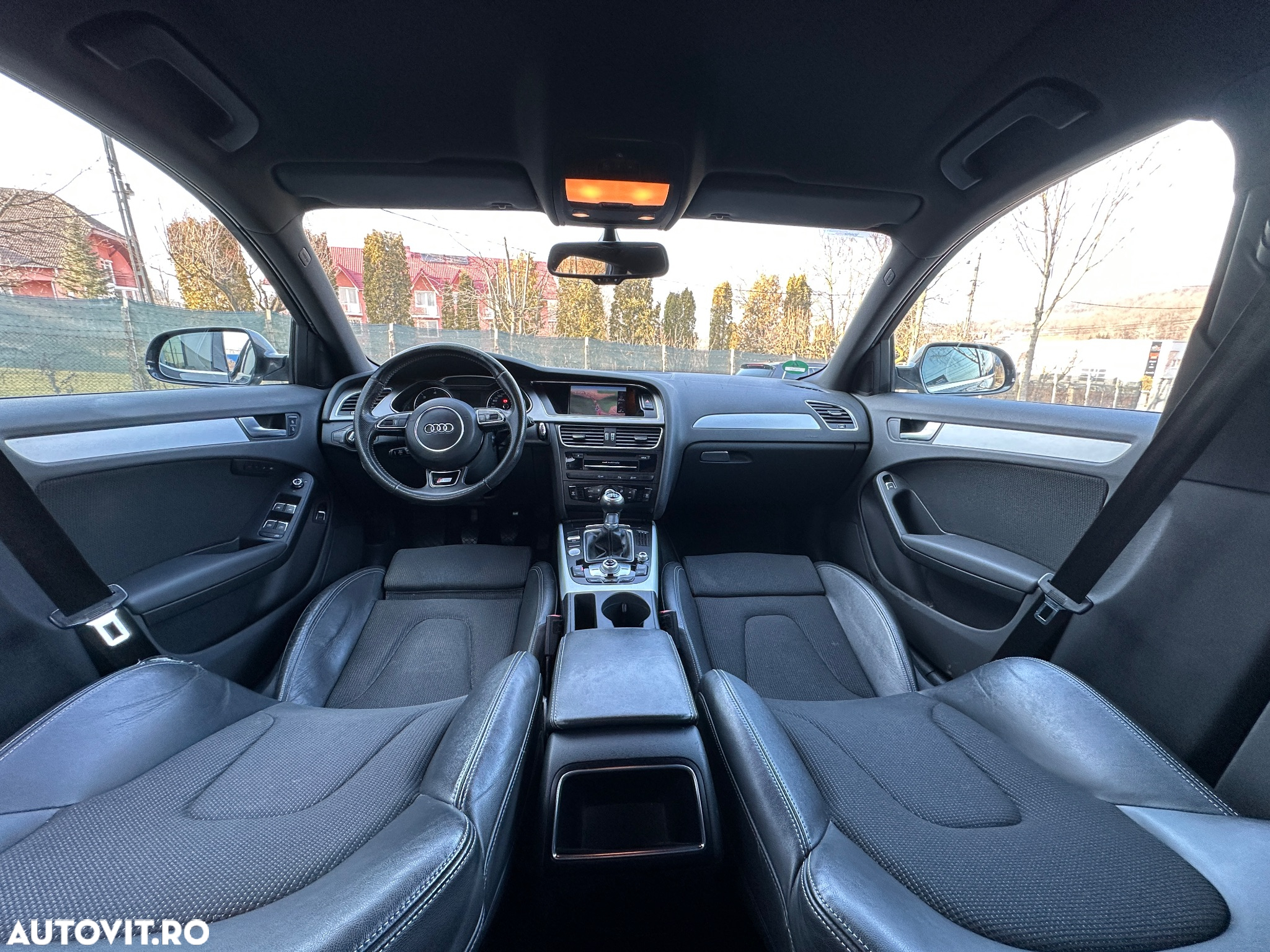 Audi A4 Avant 2.0 TDI DPF S line Sportpaket - 31