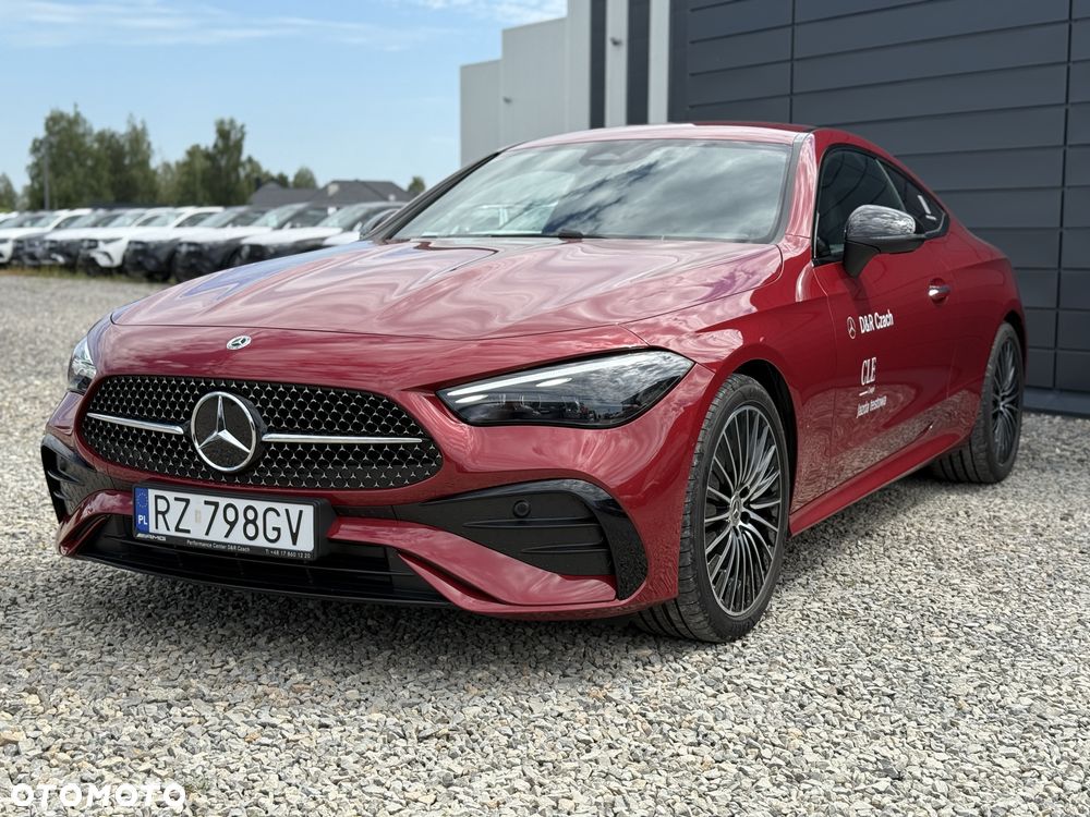 Mercedes-Benz CLE 300 mHEV 4-Matic AMG Line - 2