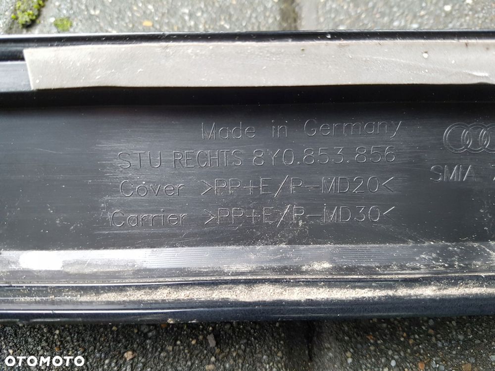 audi a3 20^ prawa listwa progowa próg nakładka progowa 8y0853860 - 5