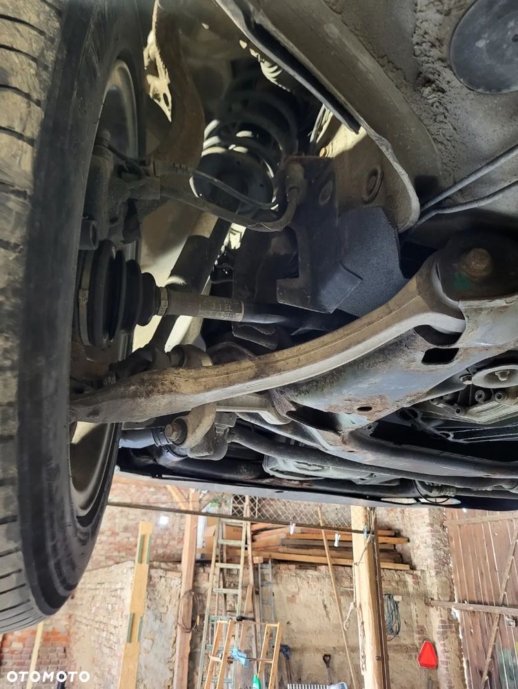 Volkswagen Passat 1.9 TDI 4Mot Comfortline - 13