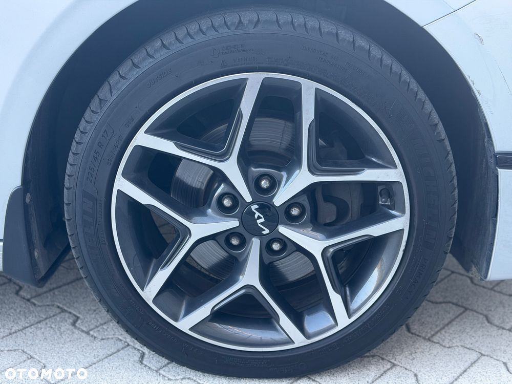 Kia Ceed 1.5 T-GDI L Business Line Plus DCT - 37