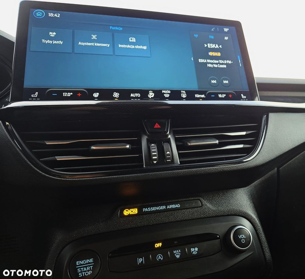 Ford Focus 1.5 EcoBlue Start-Stopp-System ST-LINE - 23