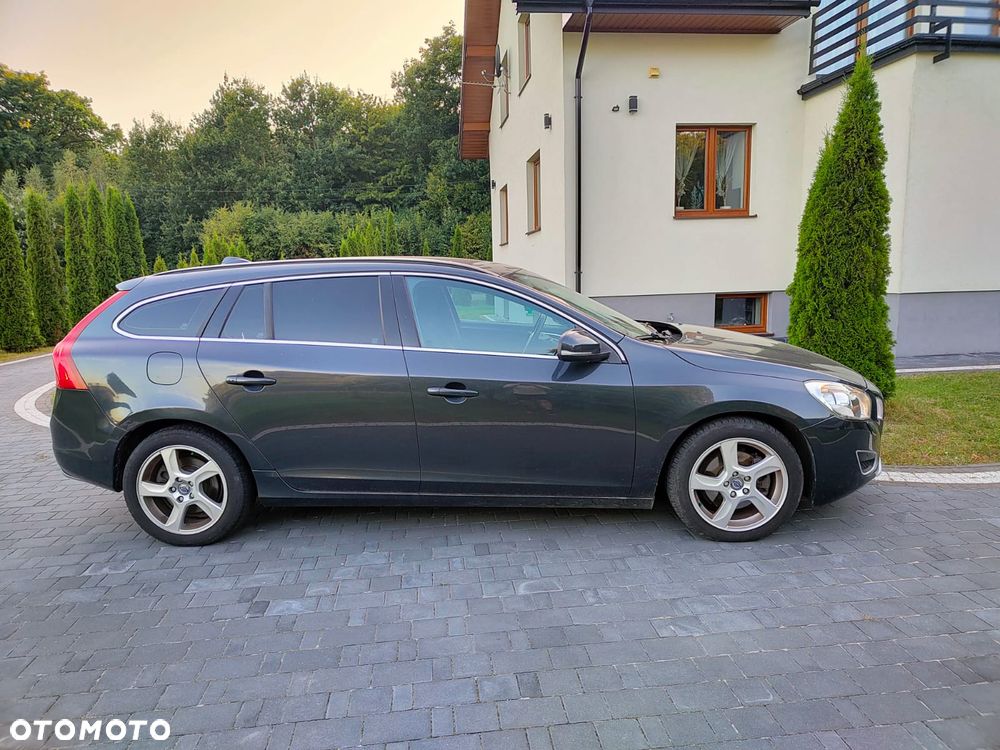 Volvo V60 - 5