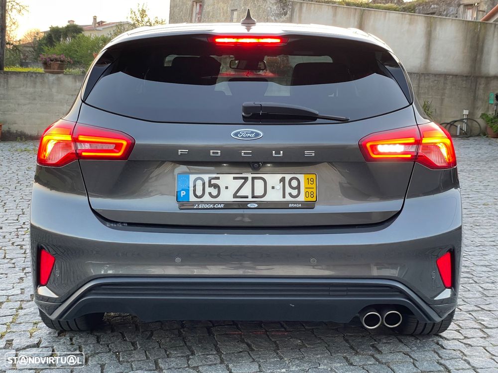 Ford Focus 1.0 EcoBoost ST-Line X - 16