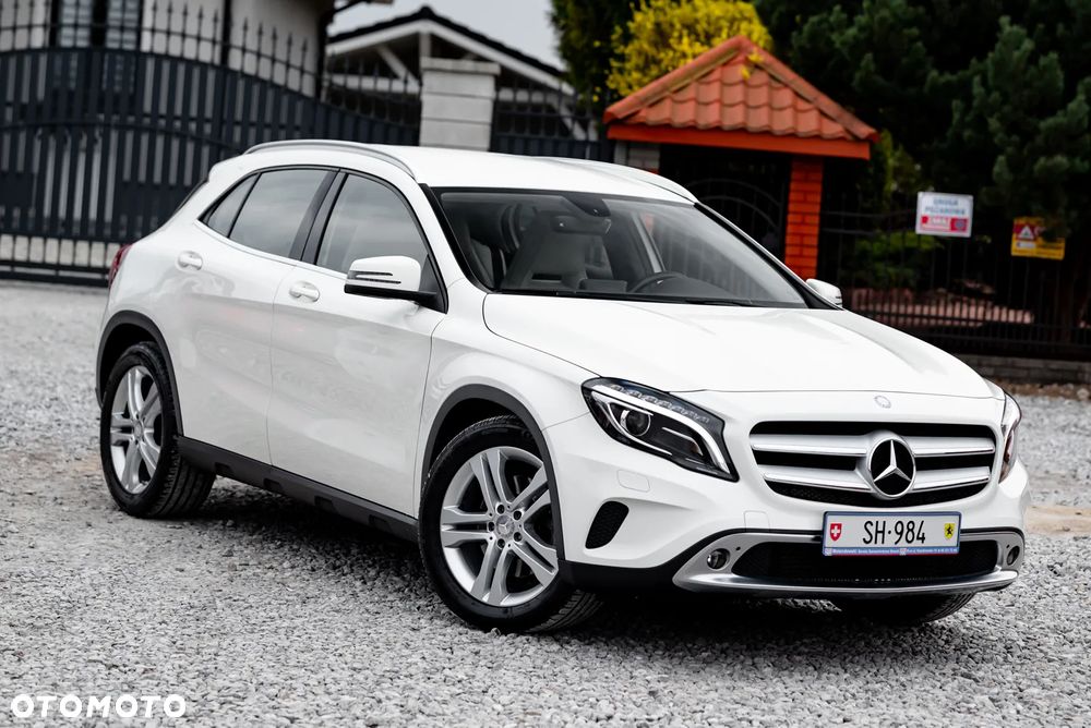 Mercedes-Benz GLA 250 4Matic 7G-DCT Activity Edition - 2