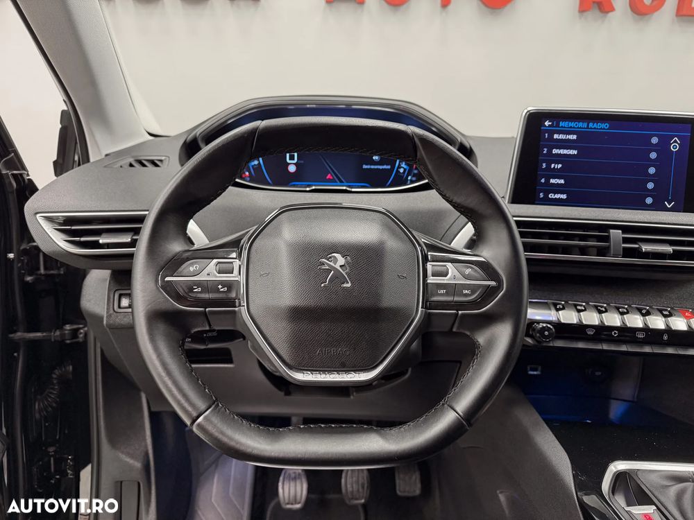 Peugeot 3008 PureTech 130 Stop & Start Allure - 24