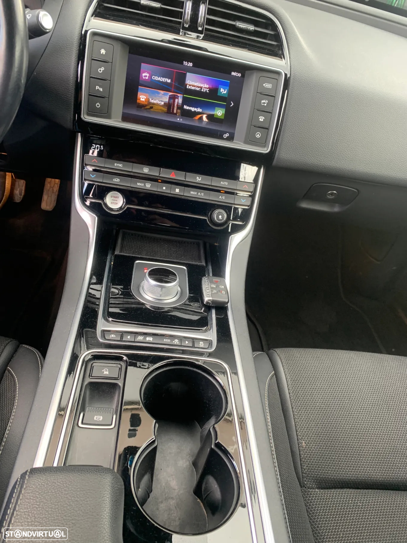 Jaguar XE E-Performance Aut. R-Sport - 36