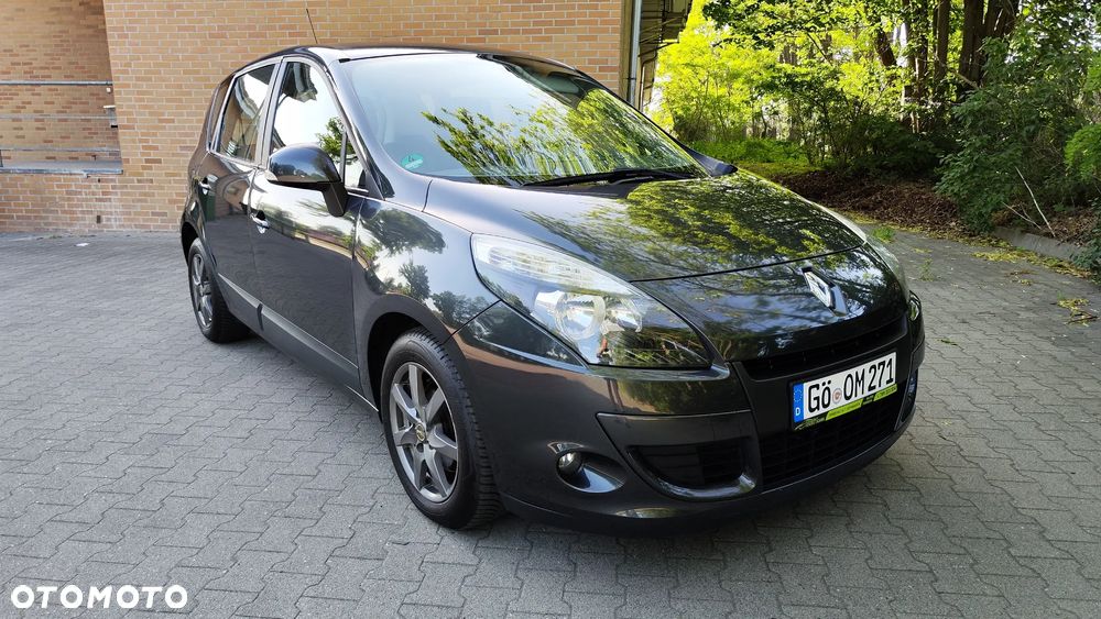 Renault Scenic 1.6 16V 110 TomTom Edition - 13