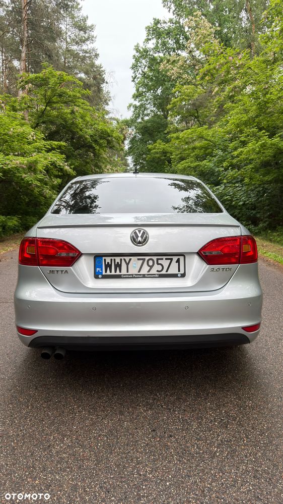 Volkswagen Jetta 2.0 TDI Highline Optimum DSG - 6