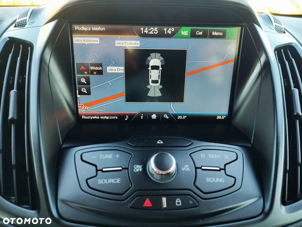 Ford Kuga 2.0 TDCi 2x4 Titanium - 24