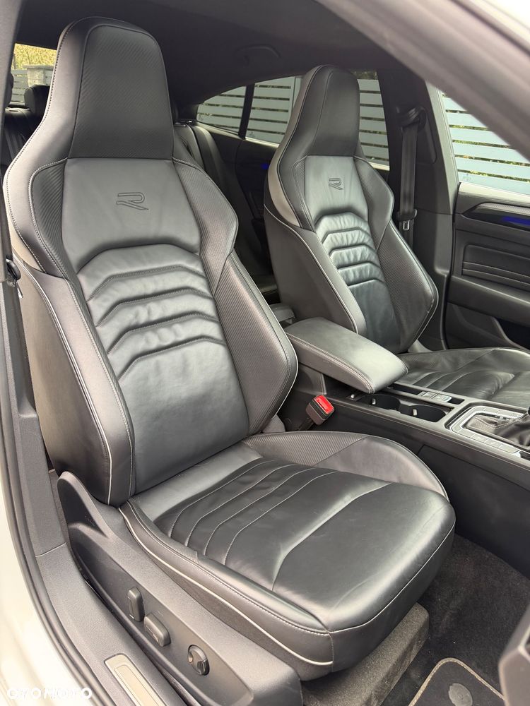 Volkswagen Arteon 2.0 TDI 4Motion R-Line DSG - 12