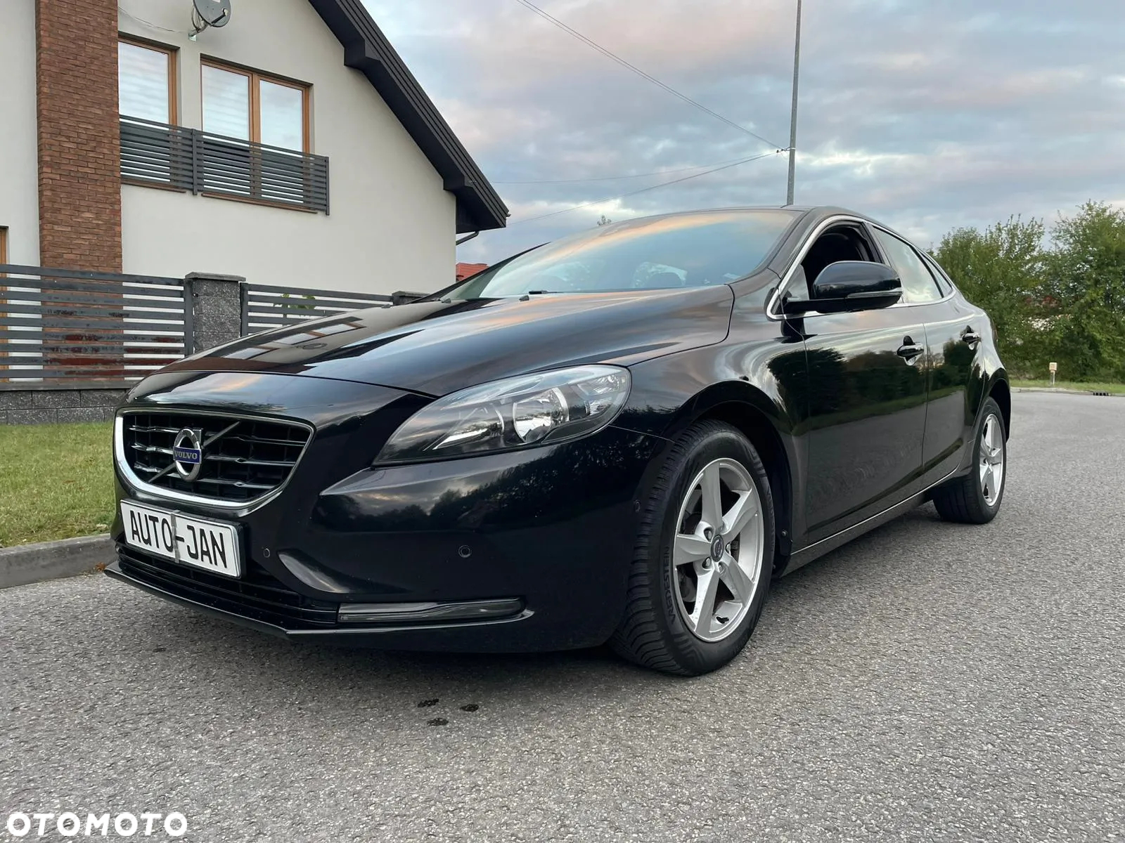 Volvo V40 D2 Summum - 9