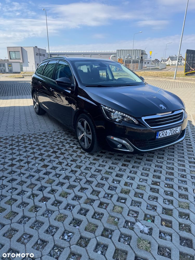 Peugeot 308 2.0 BlueHDi Allure S&S - 10
